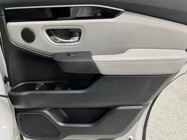 Used 2025 Honda Pilot Touring image 46