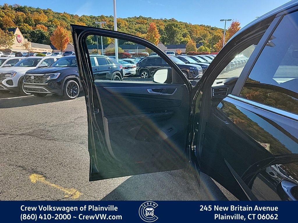 New 2026 Volkswagen Atlas Cross Sport SE image 25