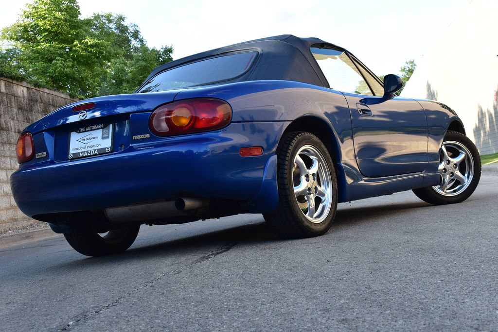 Used 1999 MAZDA MX-5 Miata 10th Anniversary Edition RWD image 50