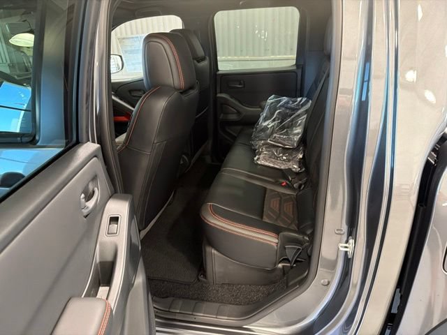 New 2026 Nissan Frontier PRO-4X w/ Pro Premium Package AWD/4WD image 9