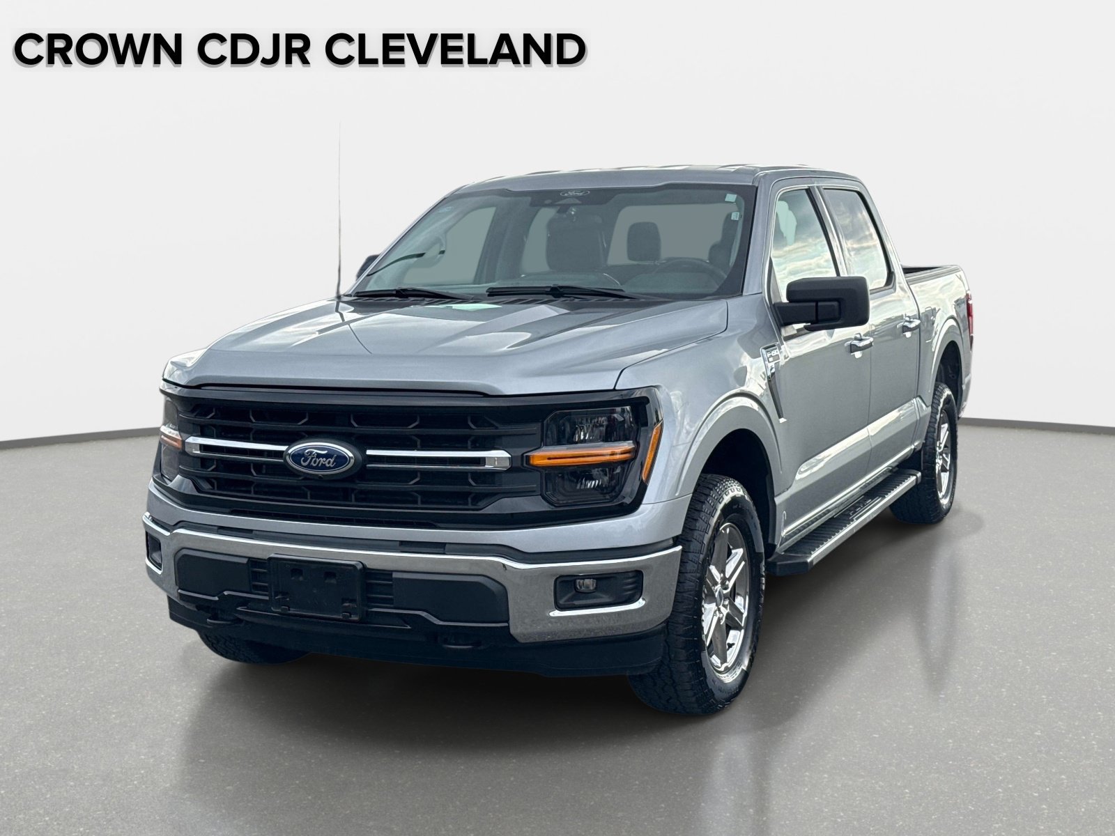 Used 2025 Ford F150 XLT w/ Equipment Group 301A Standard AWD/4WD image 9
