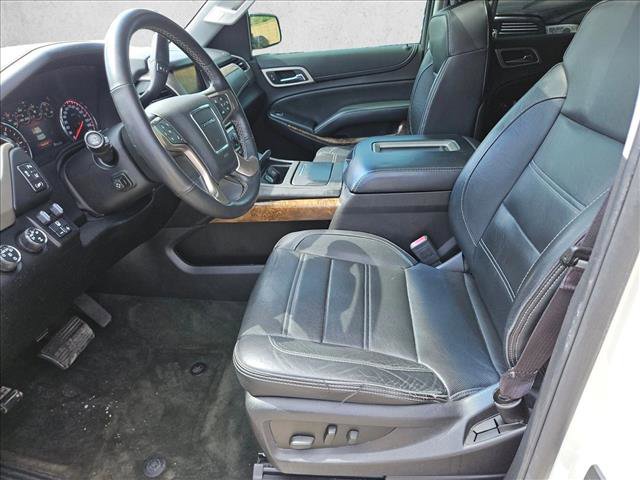 Used 2015 GMC Yukon Denali w/ Touring Package AWD/4WD image 13