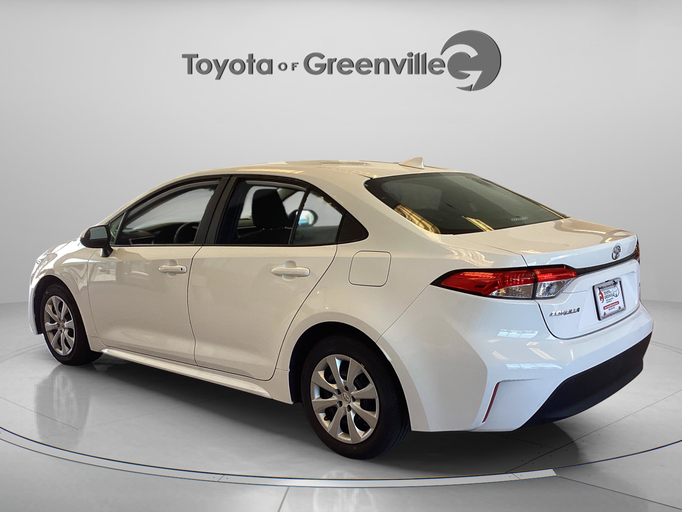 Certified 2024 Toyota Corolla LE FWD image 4