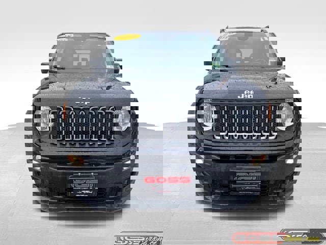 Used 2018 Jeep Renegade Sport w/ Power & Air Group image 2