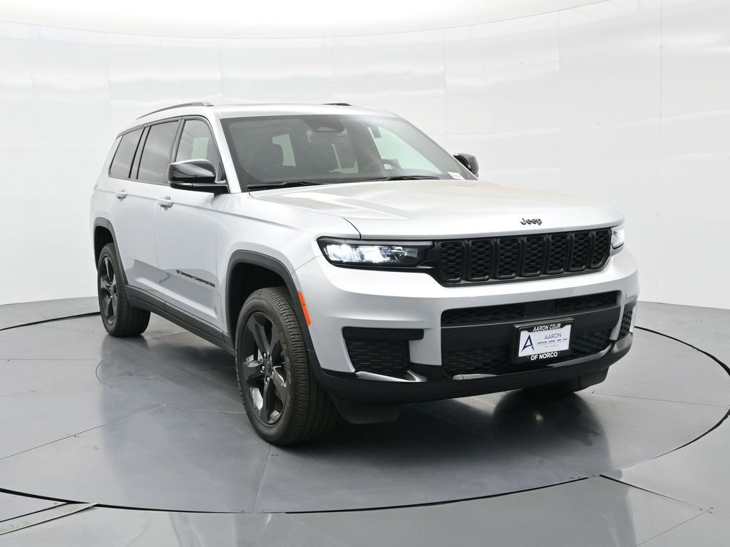 New 2025 Jeep Grand Cherokee L Altitude image 57