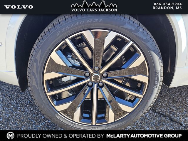 New 2026 Volvo XC90 B6 Plus w/ Protection Package Premier image 25