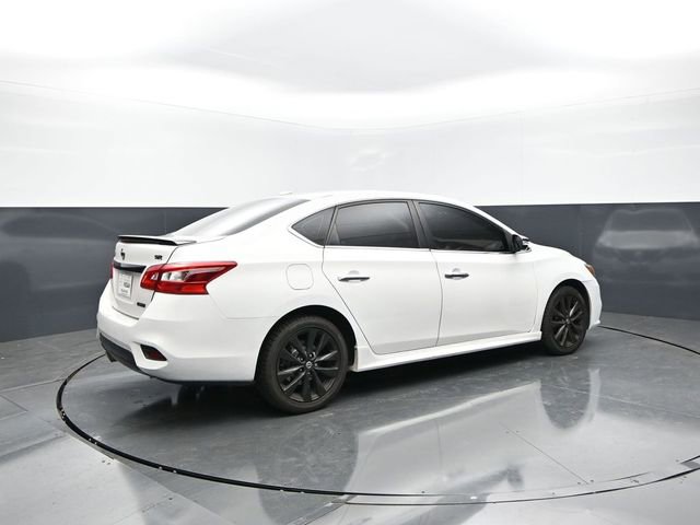 Used 2018 Nissan Sentra SR w/ SR Midnight Edition Package FWD image 7