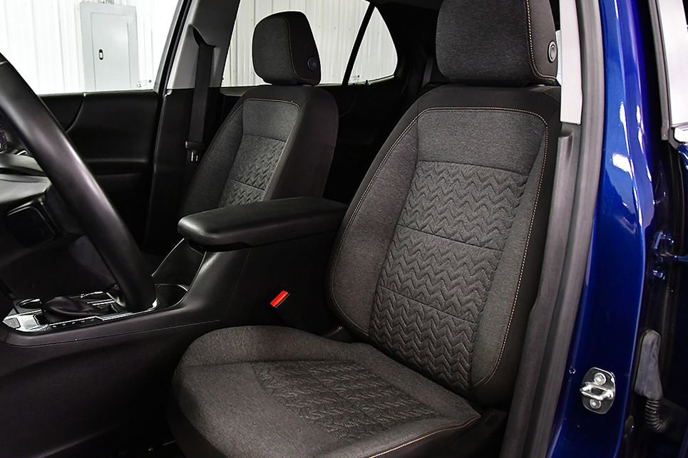 Used 2023 Chevrolet Equinox LT AWD/4WD image 27