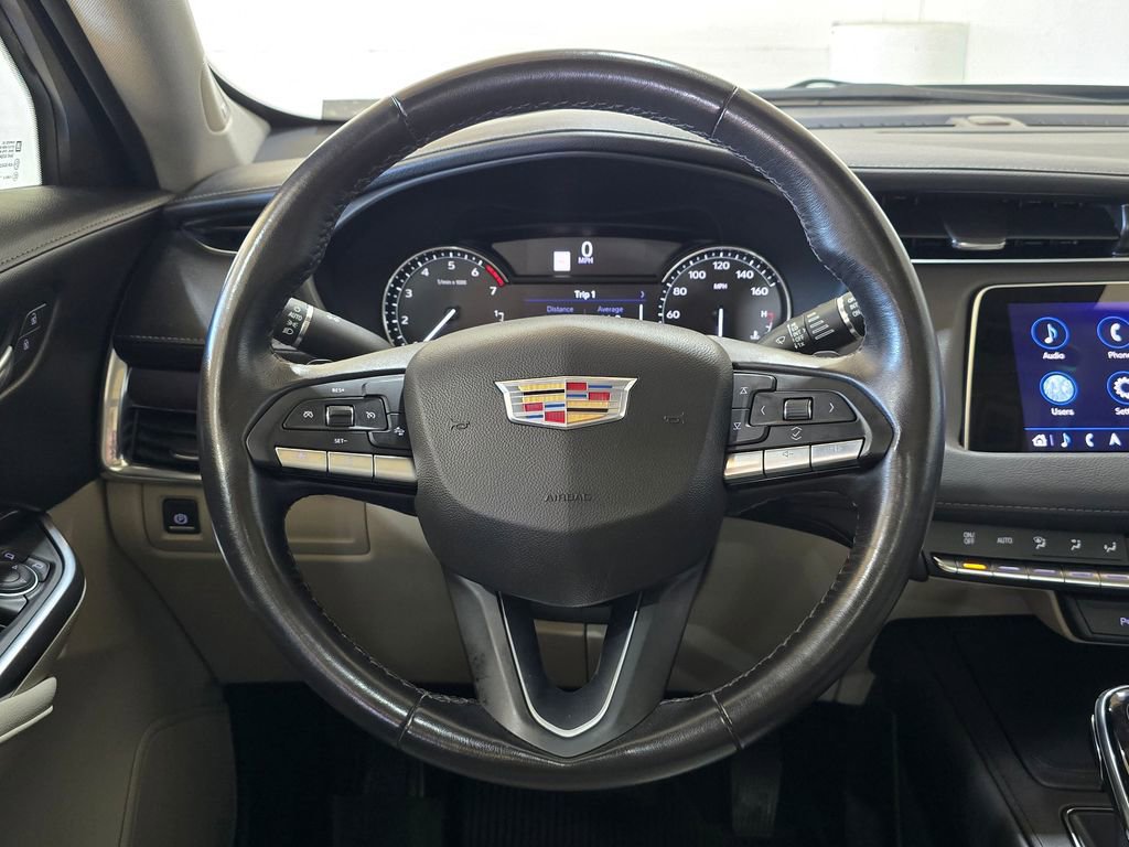 Used 2022 Cadillac XT4 Luxury image 10