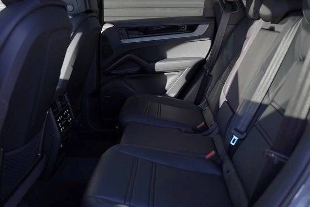 New 2026 Porsche Cayenne S AWD/4WD image 67