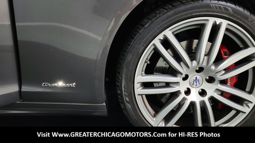 Used 2017 Maserati Quattroporte S GranSport RWD image 38