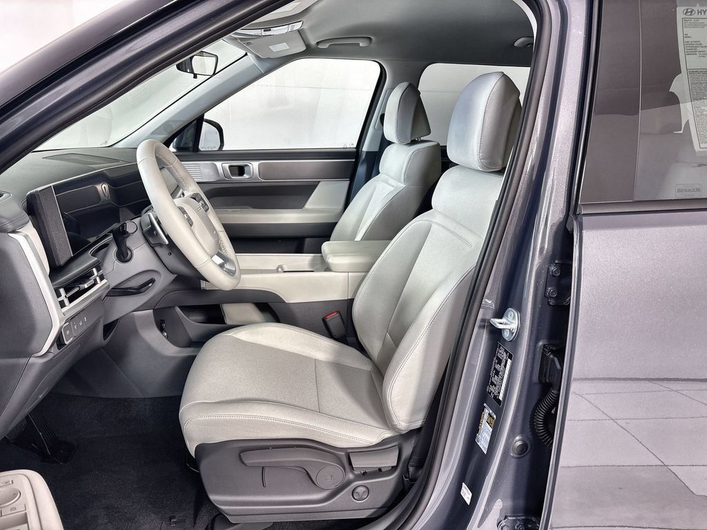 New 2026 Hyundai Santa Fe SE FWD image 13