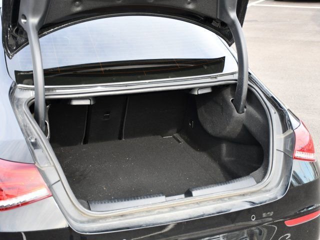 Used 2023 Mercedes-Benz CLA 250 image 24