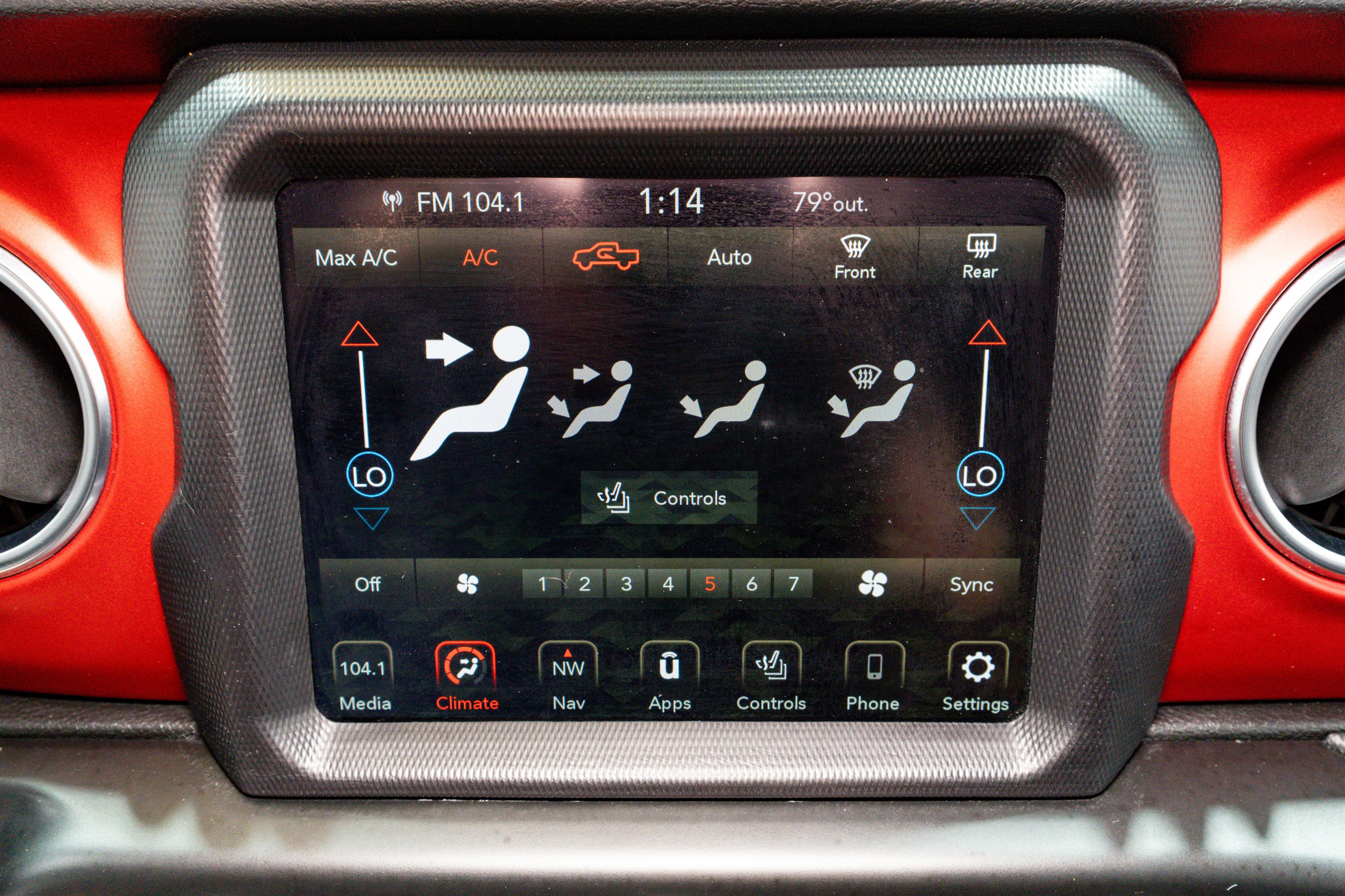Used 2020 Jeep Gladiator Rubicon AWD/4WD image 19