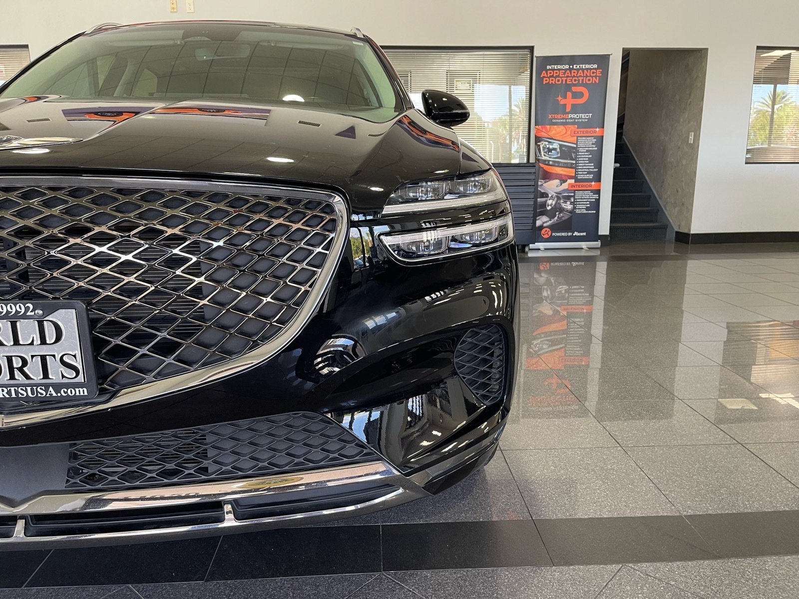 Used 2025 Genesis GV70 2.5T w/ Select Package AWD/4WD image 10