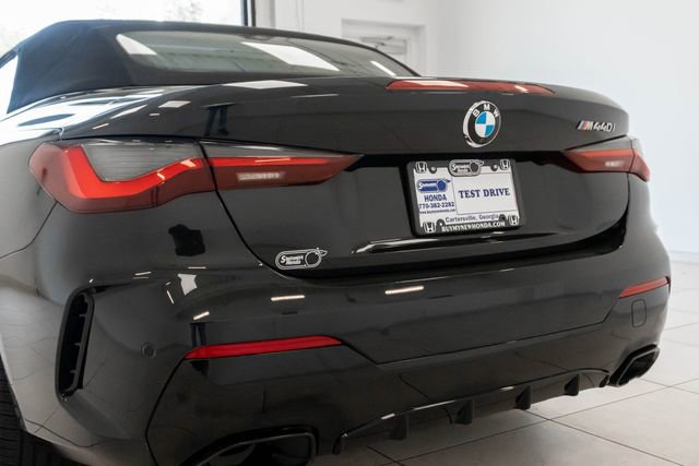 Used 2022 BMW M440i Convertible image 9