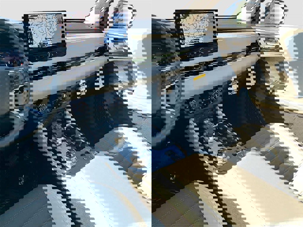 New 2025 Mitsubishi Outlander SE image 25