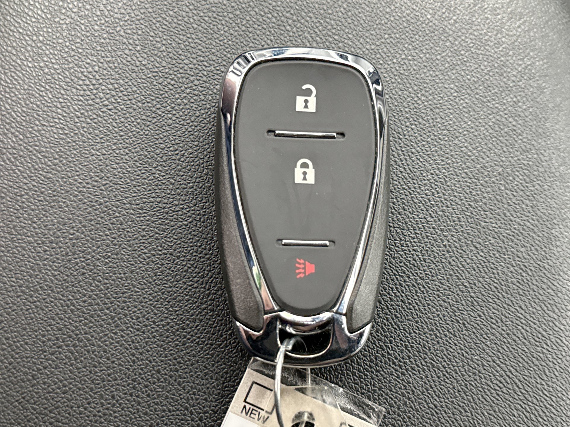 Used 2024 Chevrolet Equinox LT FWD image 19