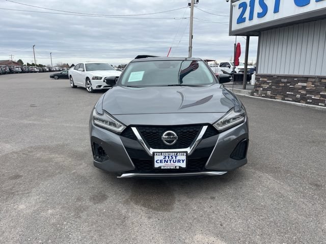Used 2020 Nissan Maxima 3.5 SL w/ Floor Mat Group FWD image 2