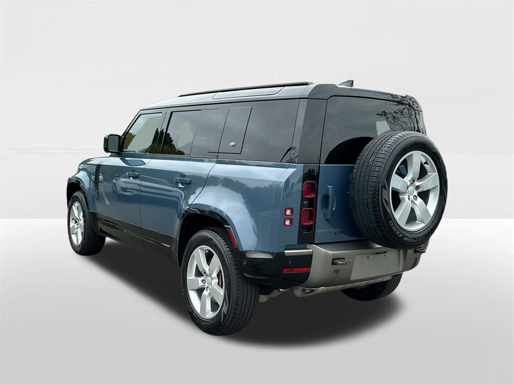 Certified 2023 Land Rover Defender 110 X-Dynamic SE image 2