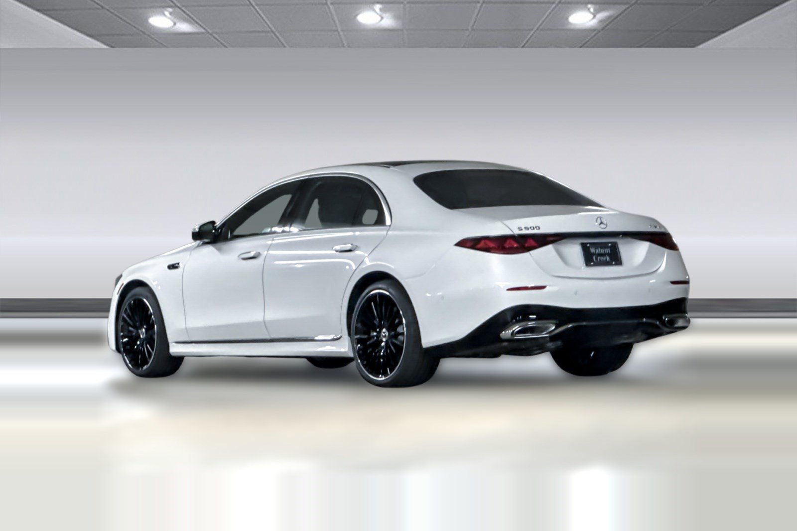 New 2027 Mercedes-Benz S 500 4MATIC image 3