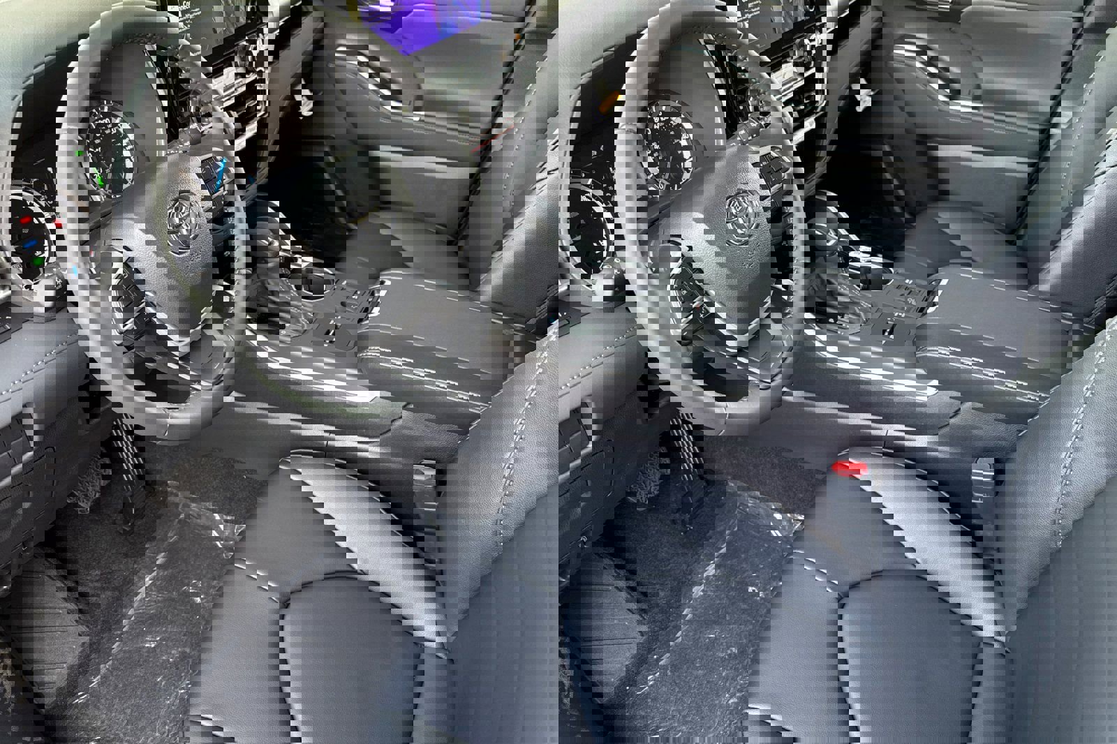 New 2026 Toyota Highlander XLE image 10