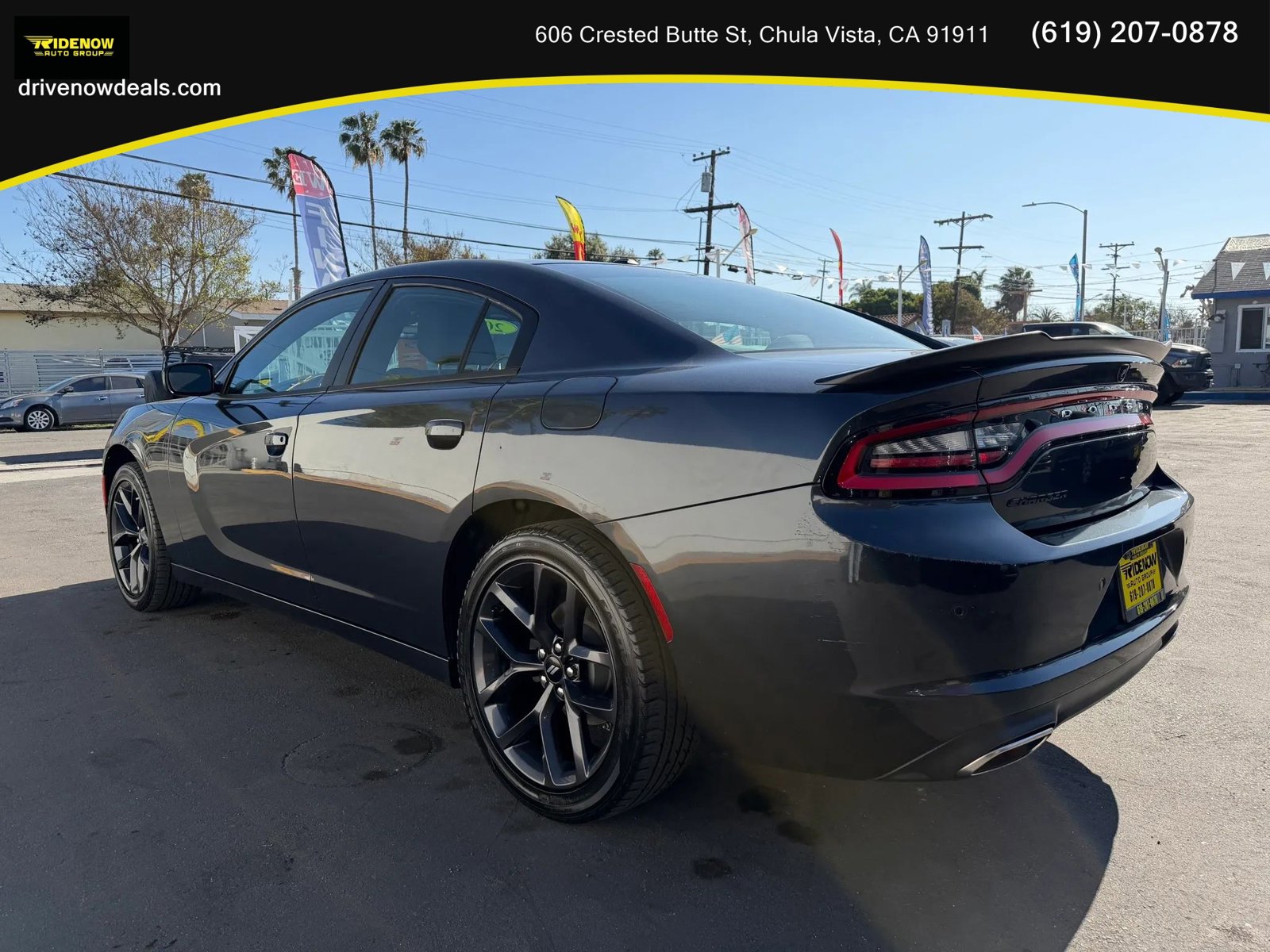 Used 2019 Dodge Charger SXT w/ Plus Group image 7