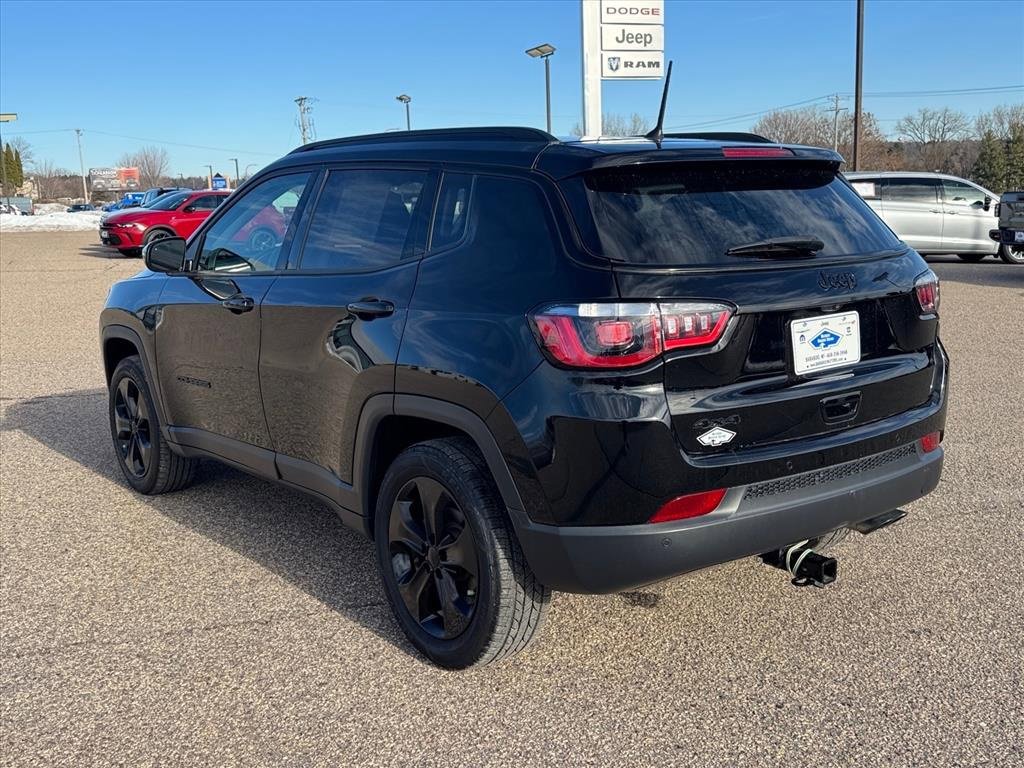 Used 2018 Jeep Compass Latitude image 6