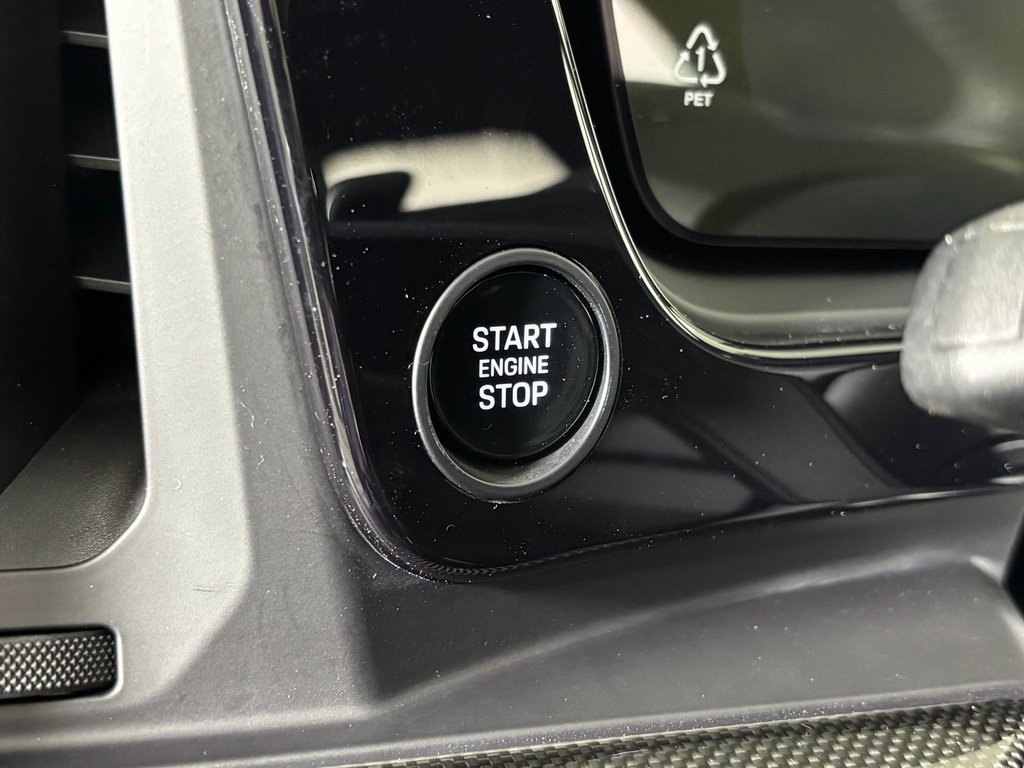 New 2026 Porsche Cayenne GTS image 22