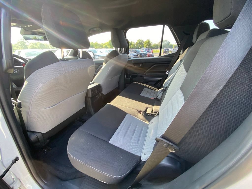 Used 2025 Toyota 4Runner TRD Sport AWD/4WD image 21