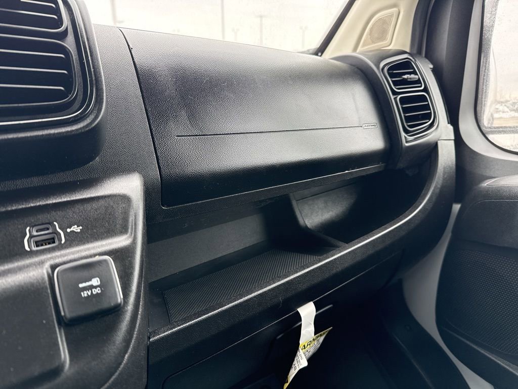 Used 2025 RAM ProMaster 2500 w/ Convenience Group image 15