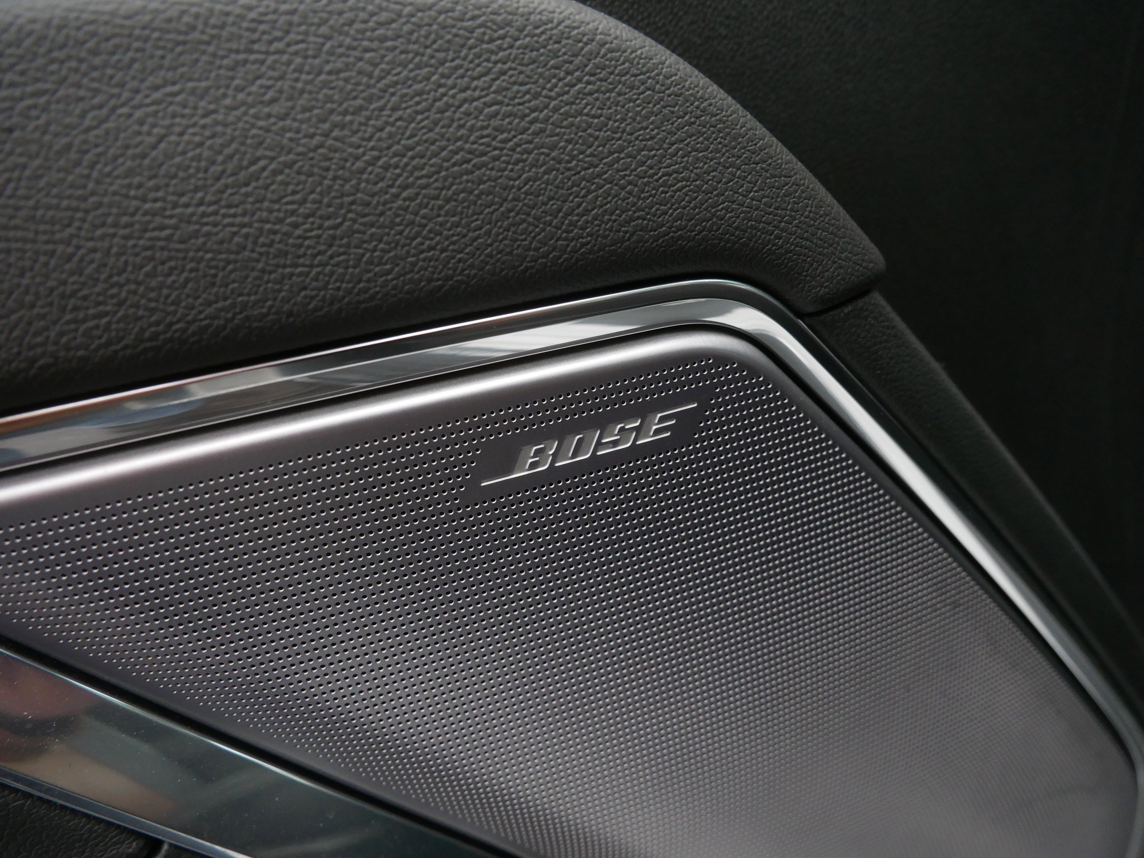 Used 2023 Chevrolet Silverado 1500 High Country w/ High Country Premium Package image 25