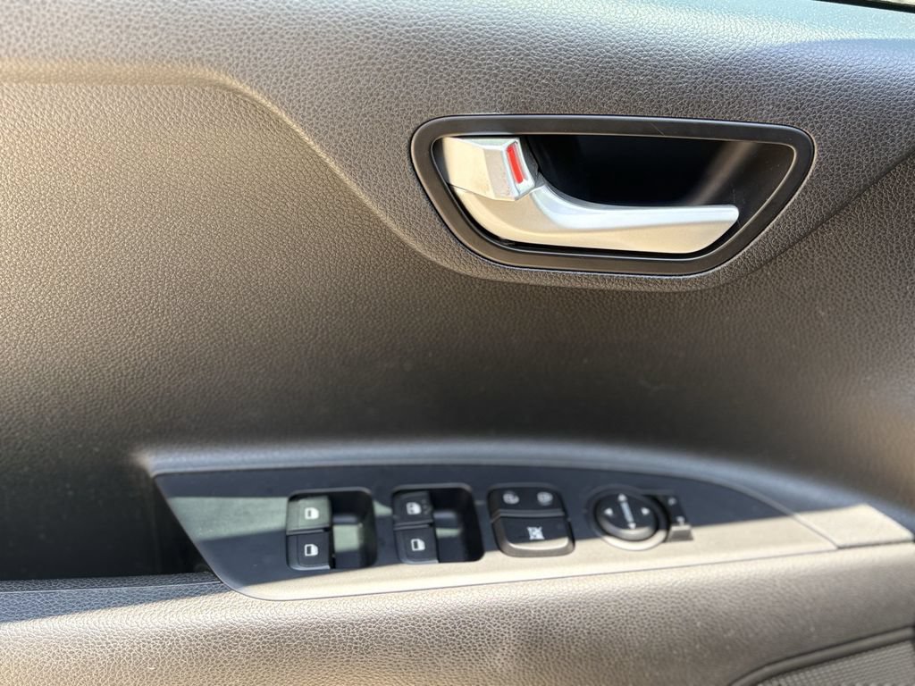 Used 2019 Kia Rio S FWD image 11