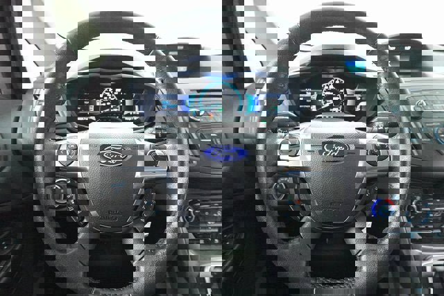 Used 2017 Ford C-MAX SE image 13