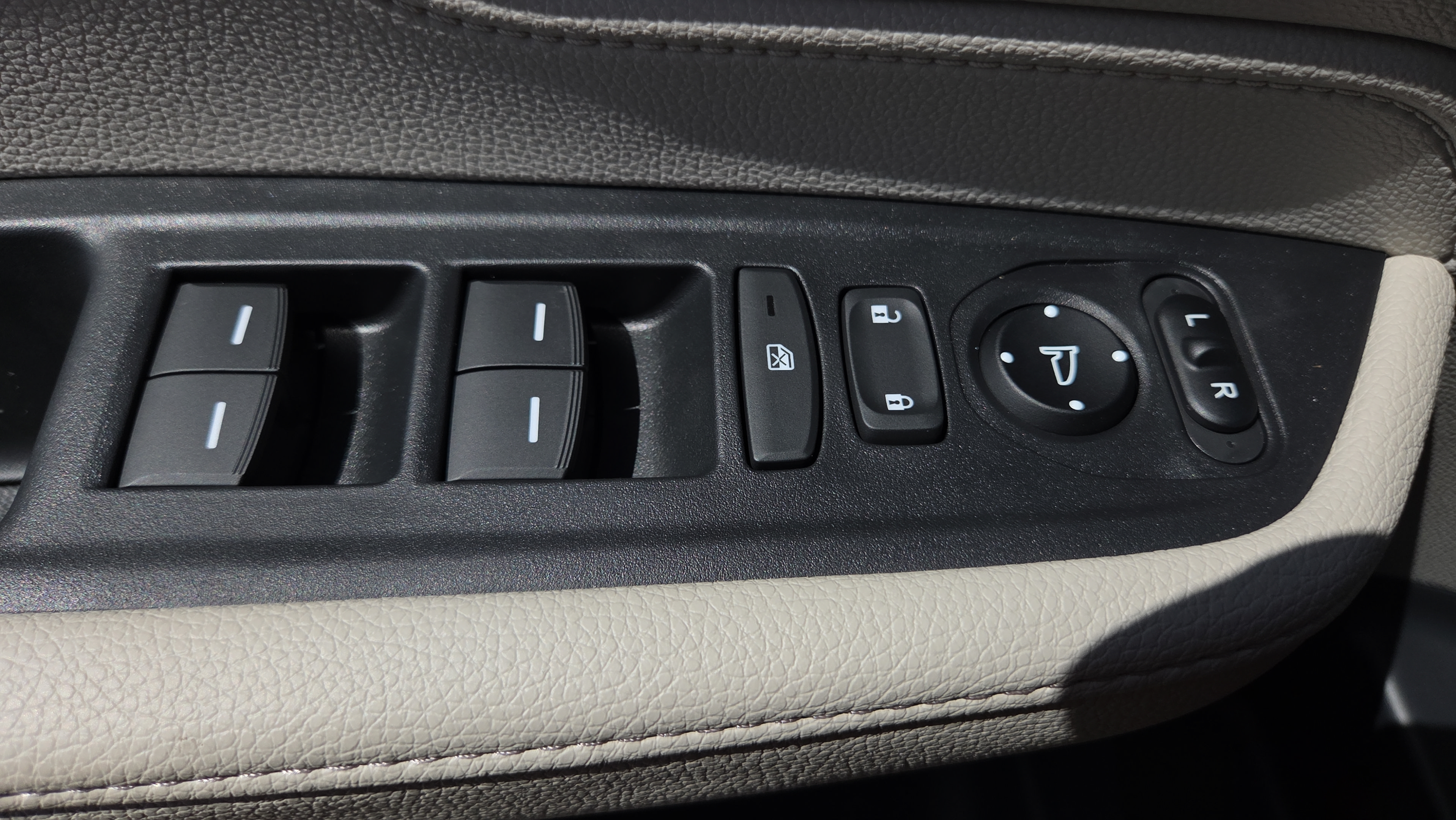 New 2026 Honda Odyssey EX-L image 32