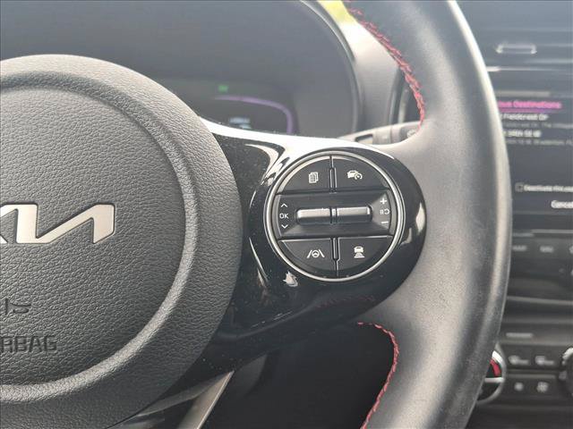 Used 2023 Kia Soul GT-Line w/ GT-Line Technology Package FWD image 12