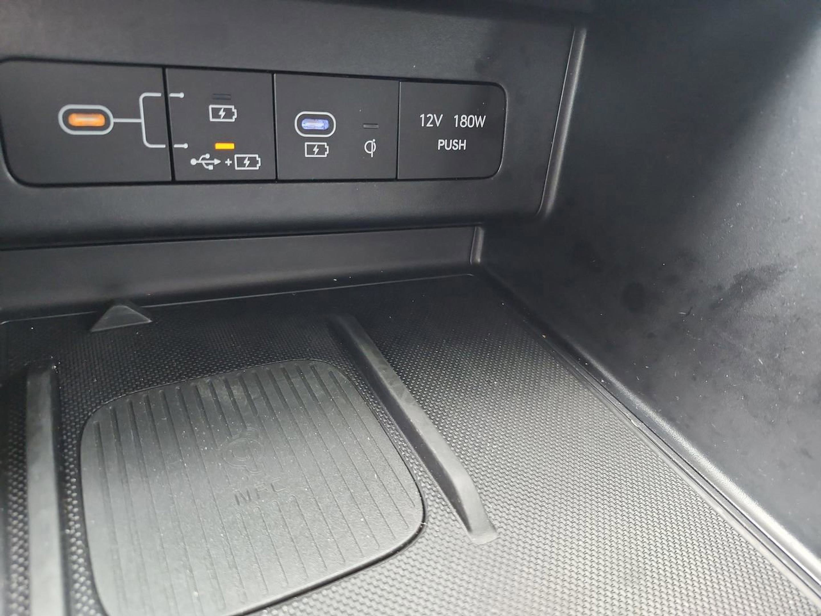 Certified 2024 Hyundai Sonata SEL w/ Convenience Package image 27