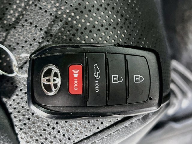 Used 2023 Toyota Tundra SR5 w/ SR5 Premium Package AWD/4WD image 33