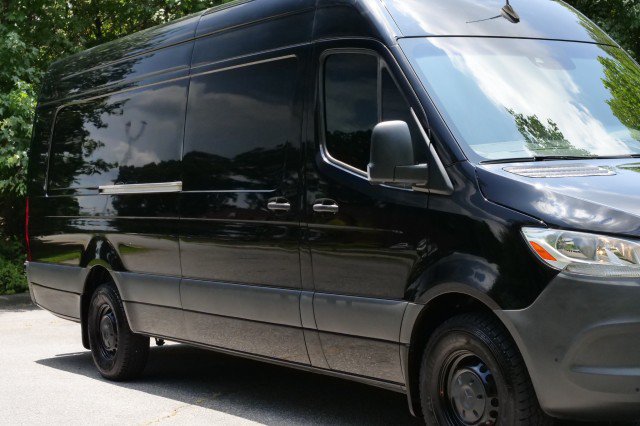 Used 2022 Mercedes-Benz Sprinter 2500 image 38