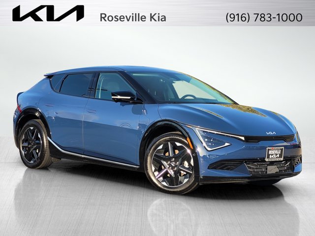 Certified 2025 Kia EV6 Wind RWD image 1