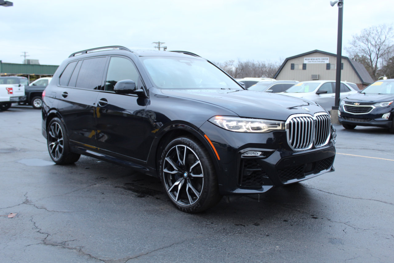 Used 2019 BMW X7 xDrive50i w/ Dynamic Handling Package image 3
