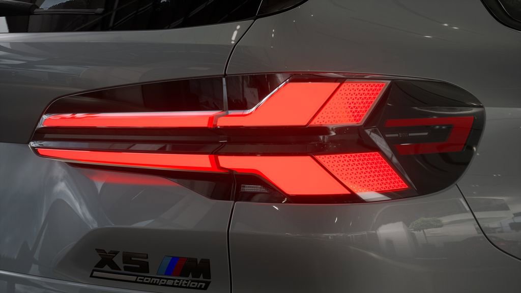 New 2026 BMW X5 M Competition w/ Executive Package image 36
