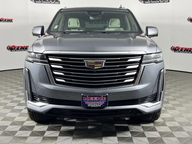 Used 2021 Cadillac Escalade ESV Premium Luxury Platinum image 4