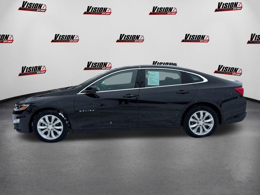 Used 2025 Chevrolet Malibu LT image 8