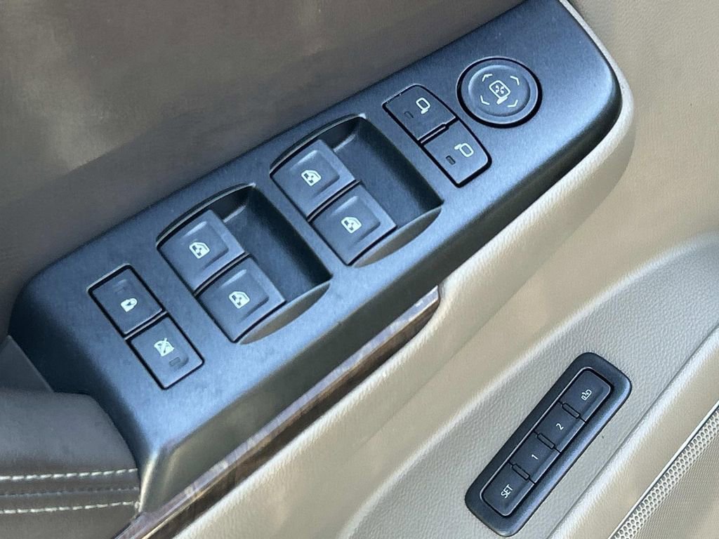 Used 2019 Chevrolet Tahoe LT AWD/4WD image 20