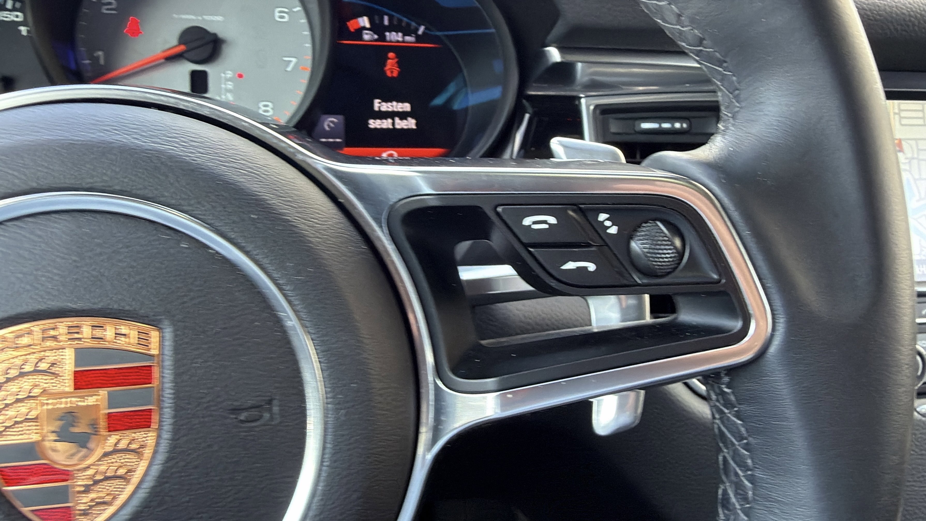 Certified 2015 Porsche Macan S image 32