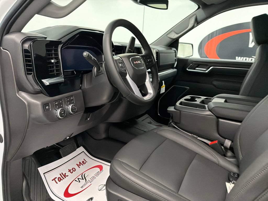 New 2026 GMC Sierra 1500 SLT AWD/4WD image 9