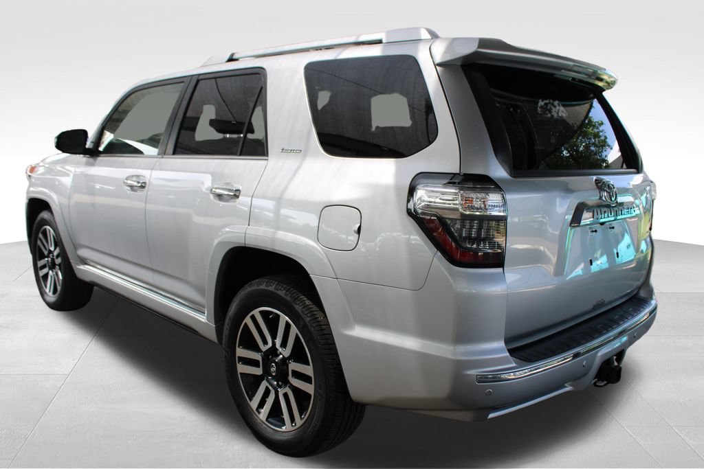 Certified 2016 Toyota 4Runner Limited AWD/4WD image 12