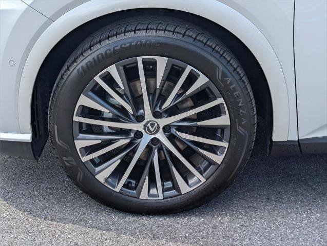 Certified 2025 Lexus RX 350 AWD/4WD image 10