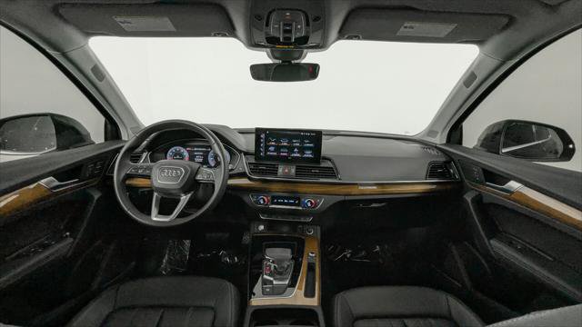 Used 2023 Audi Q5 2.0T Premium Plus w/ Premium Plus Package AWD/4WD image 27